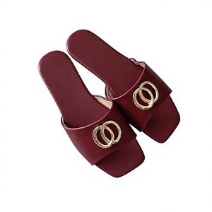 Sandales plates de luxe en cuir véritable matelassées pour femmes, mules à bout ouvert/carré, pour l'été, le quotidien, l'extérieur et la marche décontractée - Product Image 4