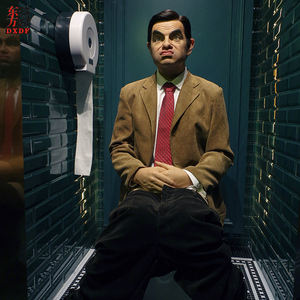 Statue de cire réaliste de comédien britannique pour jeux interactifs, modèle de sculpture en résine, hauteur 185 cm - Product Image 4