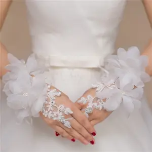 新款设计蕾丝新娘结婚手套高端手工水钻无指新娘手套
