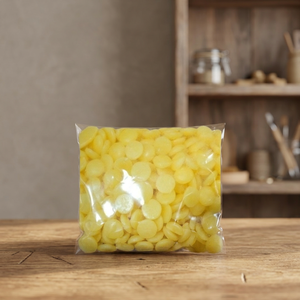 Cire d'abeille jaune naturelle non raffinée en granulés filtrés, sachets de cire - Product Image 1