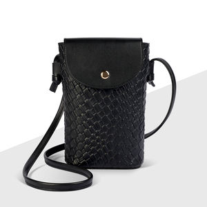 Vente en gros <span class=keywords><strong>de</strong></span> sacs à bandoulière <span class=keywords><strong>de</strong></span> couleur <span class=keywords><strong>de</strong></span> marque <span class=keywords><strong>de</strong></span> <span class=keywords><strong>luxe</strong></span> pour femmes et hommes, avec bandoulière en cuir PU pour iPhone <span class=keywords><strong>de</strong></span> moins <span class=keywords><strong>de</strong></span> 7 pouces - Product Image 1