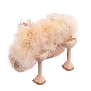 Trendy Sandalen Vrouwen Schoenen Luxe Turkije Bont Hoge Hak Vierkante Teen Sandalen - Product Image 3