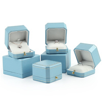 Support Body High End Vitrine Marke Big Vintage Small Trinket Ohrring Großhandel Leder Nachhaltige Schmuck verpackung