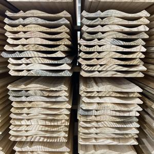 Moulures de plafond en pin à joint en do, de conception nouvelle, blanches et apprêtées - Product Image 3