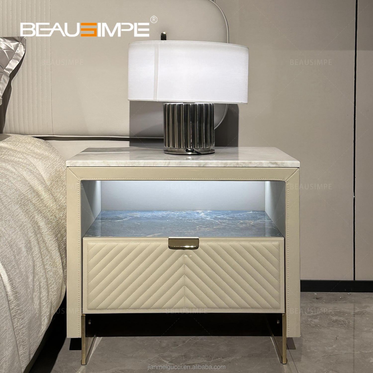 Table de nuit