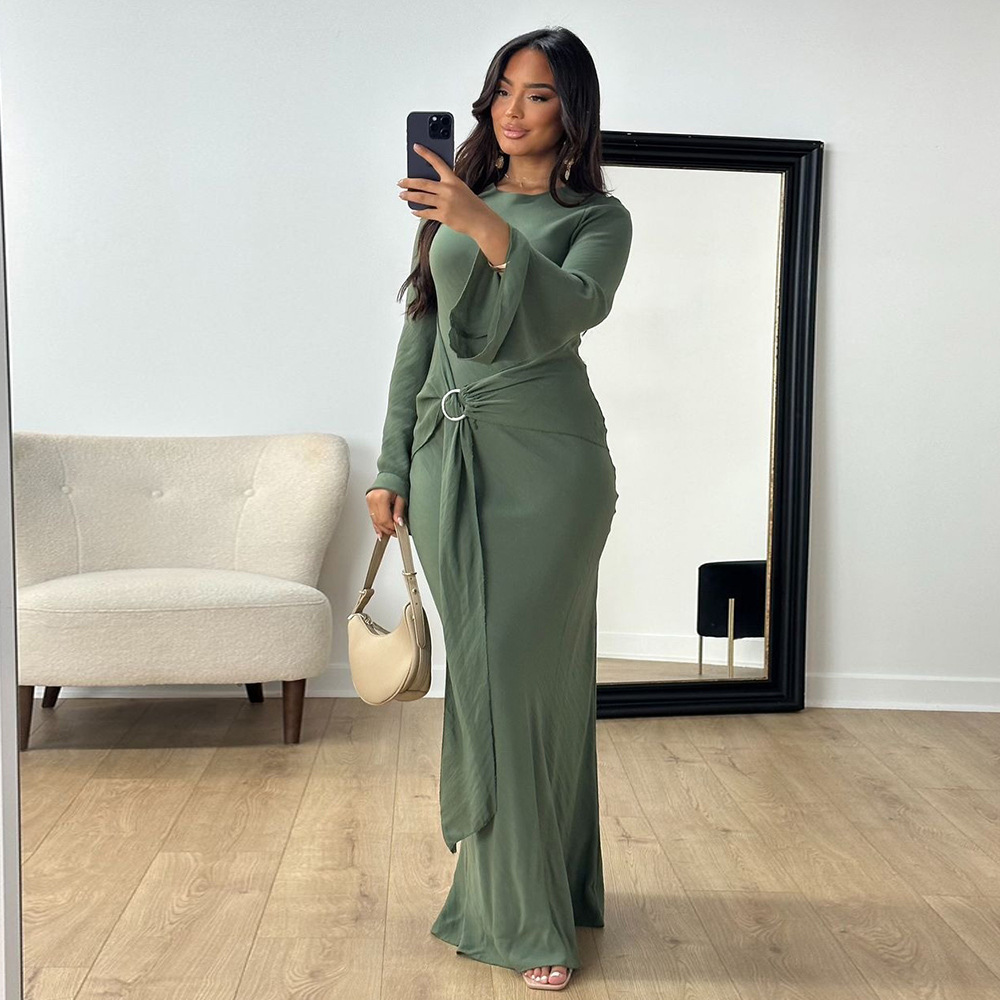 Timeless Elegance: Quality muslimah long sleeve dresses for Global Buyers Timeless Elegance: Quality muslimah long sleeve dresses for Global Buyers