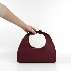 Sacs à main pour femmes fabriqués en Chine, vente en gros à bas prix et de haute qualité pour les revendeurs et les détaillants - Product Image 1