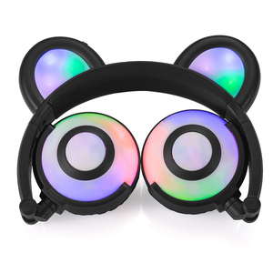 Cuffie Silenziose per Feste con Orecchie da Orso, Bluetooth e Luci LED - Product Image 3