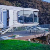 Capsule spatiale personnalisable multi-tailles, adaptée aux sites touristiques, aux campings ou à une utilisation comme magasin