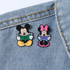 Kreative Mickey und Minnie Metall Abzeichen Spaß und süße Legierung Öl tropfende Brosche Vielseitige gravierte dekorative Pin - Product Image 1