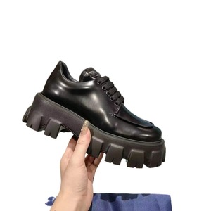 Zapatos de Moda 2026 con Logotipo de Diseñador, Zapatos para Caminar con Entresuela de Gel, Suela de EVA, Parte Superior de PU, Forro de Cuero Genuino de Alta Calidad para Mujer - Product Image 4
