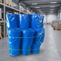 Tuyau plat renforcé en PVC bleu à double couche avec armature en fil d'acier pour le refoulement d'eau et l'irrigation flexible, enroulé sur mesure