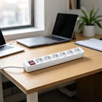 Meilleure multiprise 250V 16A européenne avec interrupteur principal, rallonge industrielle en cuivre et plastique pour maison, bureau et table