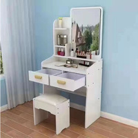 Table de toilette moderne de luxe blanche pour chambre à coucher avec miroir LED et plusieurs tiroirs, ensemble de coiffeuse avec chaise assortie