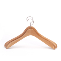 Cintre en bois de luxe de haute qualité pour adulte à large épaule cintre en tissu de luxe