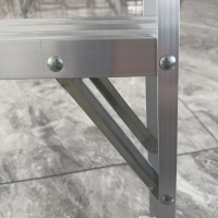 Échelle pliante en aluminium en forme de A, fournie directement par l'usine chinoise, capacité 150 kg, utilisée dans la construction et la décoration