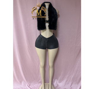 Completo da donna in <span class=keywords><strong>pelle</strong></span> PU 2026: Top corto e pantaloncini in <span class=keywords><strong>pelle</strong></span> PU, set due pezzi Y2K per il tempo libero, abbigliamento femminile - Product Image 2