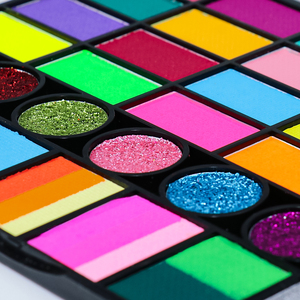 Kit de peinture corporelle et faciale professionnel GP pour enfants, peinture à base d'eau non toxique, palette de peinture faciale, pinceaux, pochoirs, paillettes, peinture phosphorescente pour fêtes - Product Image 2