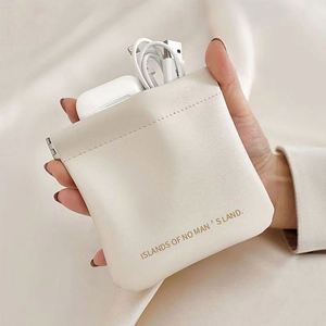 Nouvelle pochette cadeau en cuir PU avec rabat magnétique, petite pochette en cuir pour ranger les bagues et les boucles d'oreilles, idéale pour les promotions - Product Image 5