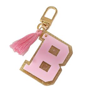 Porte-clé<span class=keywords><strong>s</strong></span> tendance en acrylique style bohème avec pompon et initiale simple, 26 lettres anglaises, marque <span class=keywords><strong>AIMEE</strong></span>, logo numérique personnalisé - Product Image 1