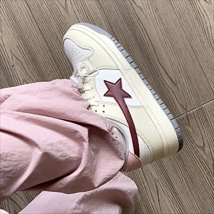 Sneakers pour femmes de haute qualité, nouvelles, légères, respirantes, plates, décontractées, chaussures de marche personnalisées avec logo pour femmes - Product Image 2