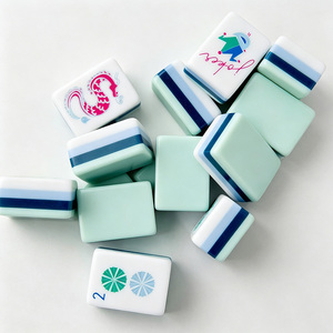 Jeu de 160 tuiles de mahjong américaines en acrylique de qualité supérieure, portable, pour 4 joueurs, avec cartes Joker et motifs colorés - Product Image 1