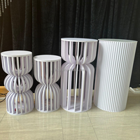 Décoration d'événement pour fête de naissance, socle rond en métal de haute qualité pour gâteau, socle en acrylique blanc ondulé pour mariage