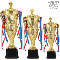 Trophée de la Coupe du Monde des Sports en Résine Métal Or Taille Réelle Personnalisé de Luxe pour Compétition de Gymnase Trophées et Médailles