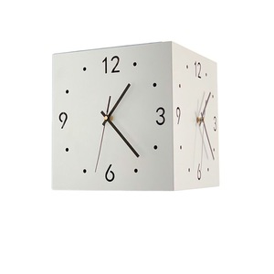Orologio da Parete Digitale Moderno e Creativo per Soggiorno, Stile Artistico di Lusso, Doppia Faccia, Senza Foratura, Design Angolare Luminoso e alla Moda - Product Image 2