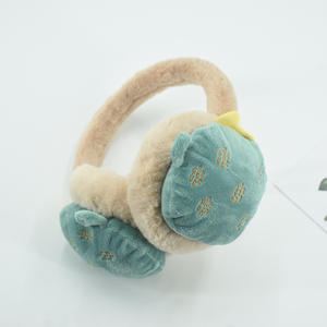 Симпатичные зимние Мультяшные флисовые наушники для женщин и детей модные и регулируемые поддерживающие тепло защитные наушники - Product Image 3