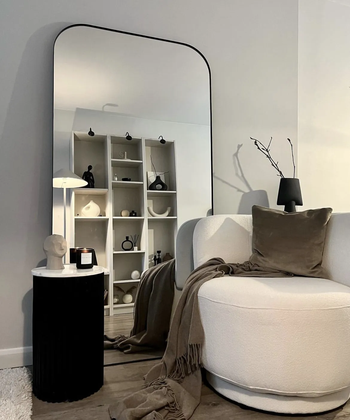 Manufacturer Rectangle oversize custom table standing makeup vantiy metal frame HD glass furniture Mirror espejo spiegel