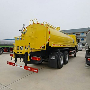 Camión Cisterna de Agua HOWO 6x4 Nuevo de China, Camión Rociador de Agua Manual de 20000L, Precio Bajo - Product Image 4