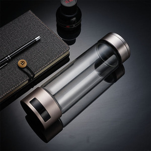 2020 nouveau <span class=keywords><strong>SPE</strong></span> / PEM bouteille d'eau hydrogène machine de production riche en hydrogène portable double usage générateur d'hydrogène - Product Image 1