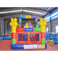 Toboggan gonflable sur le thème des blocs de construction de 20 pieds avec mur d'escalade, château gonflable commercial pour la location de fêtes d'enfants et les événements en plein air
