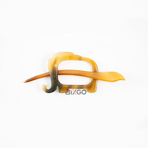 Pince à foulard artisanale 100 % biologique, accessoire durable unique en forme d'éléphant, épingle à châle à prix abordable du Vietnam - Product Image 4