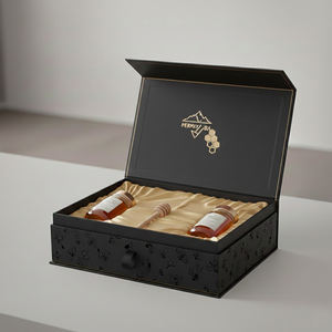 صندوق هدايا أسود مخصص بتصميم خاص لتغليف منتجات العناية بالبشرة والزيوت الأساسية، صندوق هدايا مغناطيسي مع بطانة ساتان - Product Image 1