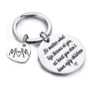 2024 nouvelle lettre en acier inoxydable bijoux fête <span class=keywords><strong>des</strong></span> pères fête <span class=keywords><strong>des</strong></span> mères pendentif <span class=keywords><strong>porte</strong></span>-clés pour cadeau - Product Image 1