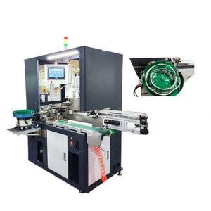 Machine personnalisée d'insertion de sertissage de bornes de fils et de boîtiers de connecteurs - Product Image 2