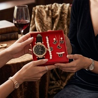 Ensemble cadeau d'accessoires pour femmes haut de gamme personnalisable avec montre à bracelet en cuir pleine fleur et bijoux, idéal pour les cadeaux de remerciement pour les employés