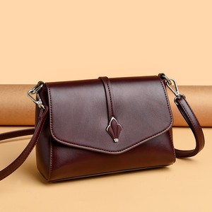 Sac à bandoulière luxueux en PU de créateur. La doublure intérieure est en polyester. Il convient à un usage quotidien. 5701 - Product Image 6