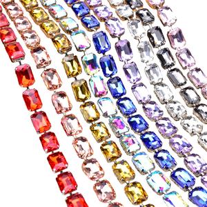 Hot-Vente 10X14Mm 13X18Mm Rectangulaire Diamant Chaîne à La Main Serré Couleur Verre Strass Bricolage Vêtements Accessoires D'art Décorations - Product Image 1
