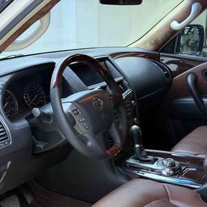 <span class=keywords><strong>Grand</strong></span> SUV Nissan Patrol d'occasion à vendre à bas <span class=keywords><strong>prix</strong></span> 5,6 L 398 Hp V8 7 vitesses SUV 5 portes 7 places automatique Véhicules tout-terrain - Product Image 6