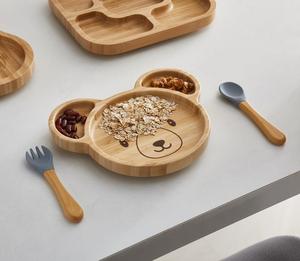 <span class=keywords><strong>Assiette</strong></span> à dîner pour enfants en <span class=keywords><strong>bambou</strong></span> en forme d'ours, plateau d'alimentation pour bébé en bois écologique avec compartiments divisés pour les tout-petits - Product Image 2