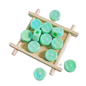 Perles plates en acrylique macaron à grand trou, motif trèfle à quatre feuilles, pour accessoires de sac DIY et chaînes de téléphone portable, matériel en vrac - Product Image 5