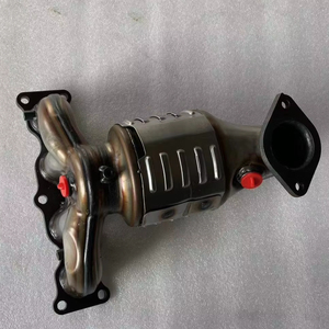 เครื่องฟอกไอเสียรถยนต์สำหรับ Kia Sportage Sorento 2016-2020 Hyundai Santafe 2019-2020 2.4L ระบบปล่อยไอเสียแบบพอดีโดยตรง - Product Image 1
