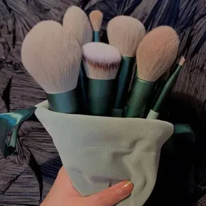 13pcs Soft Fluffy Makeup Brush Set for Foundation Blush Powder Eyeshadow Kabuki Blending - Product Image 4