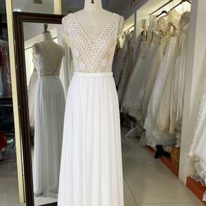 Abito <span class=keywords><strong>da</strong></span> <span class=keywords><strong>sposa</strong></span> in Chiffon di pizzo Curvy elegante per le <span class=keywords><strong>donne</strong></span> delle signore - Product Image 1