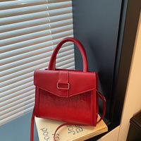 Sacs à bandoulière de luxe tendance pour femmes 2026 en cuir PU, sacs à bandoulière mode à sangle unique avec fermeture éclair en polyester – Vente en gros