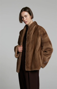 Nuovi cappotti di visone corti da donna popolari in vendita Color caffè importato <span class=keywords><strong>cappotto</strong></span> di visone spesso invernale <span class=keywords><strong>senza</strong></span> colletto con chiusura elegante - Product Image 4