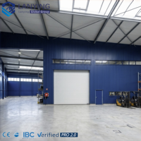 Entrepôt préfabriqué en structure métallique, bâtiment industriel en métal, atelier, hangar, conception durable sur mesure, certifié CE
